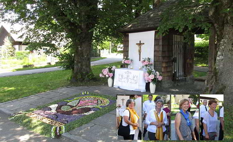 hat schon lange Tradtion, dass der Frauenbund die Kohlbauerkapelle für die Fronleichnamsprozession herausputzt. (Foto v.l.: Frau Elsa Falkner, Frau Hedi Resch, Frau Maria Schäffner-Hauer, Frau Erika Schäffner-Hofbauer Fronleichnamsalter wird geschmückt - Das Team
